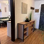 Weidach Zentrum 1 *